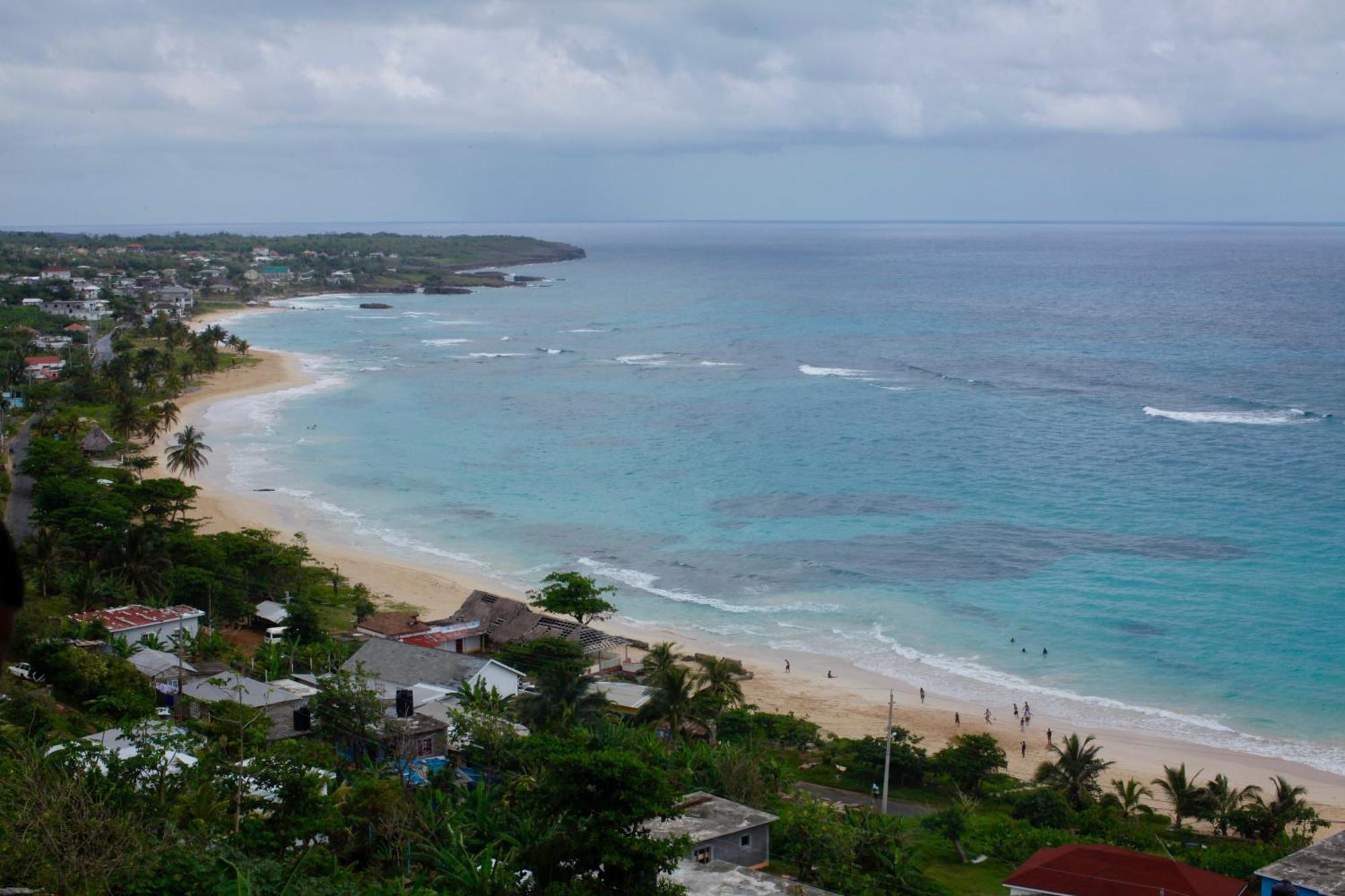 I View - In Long Bay Villa Luaran gambar
